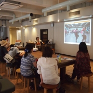 KIITOカフェにてレッドベアの活動を紹介しました。