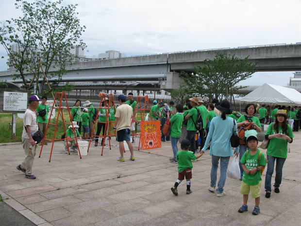 Chaikemo_CharityWalk2013_001